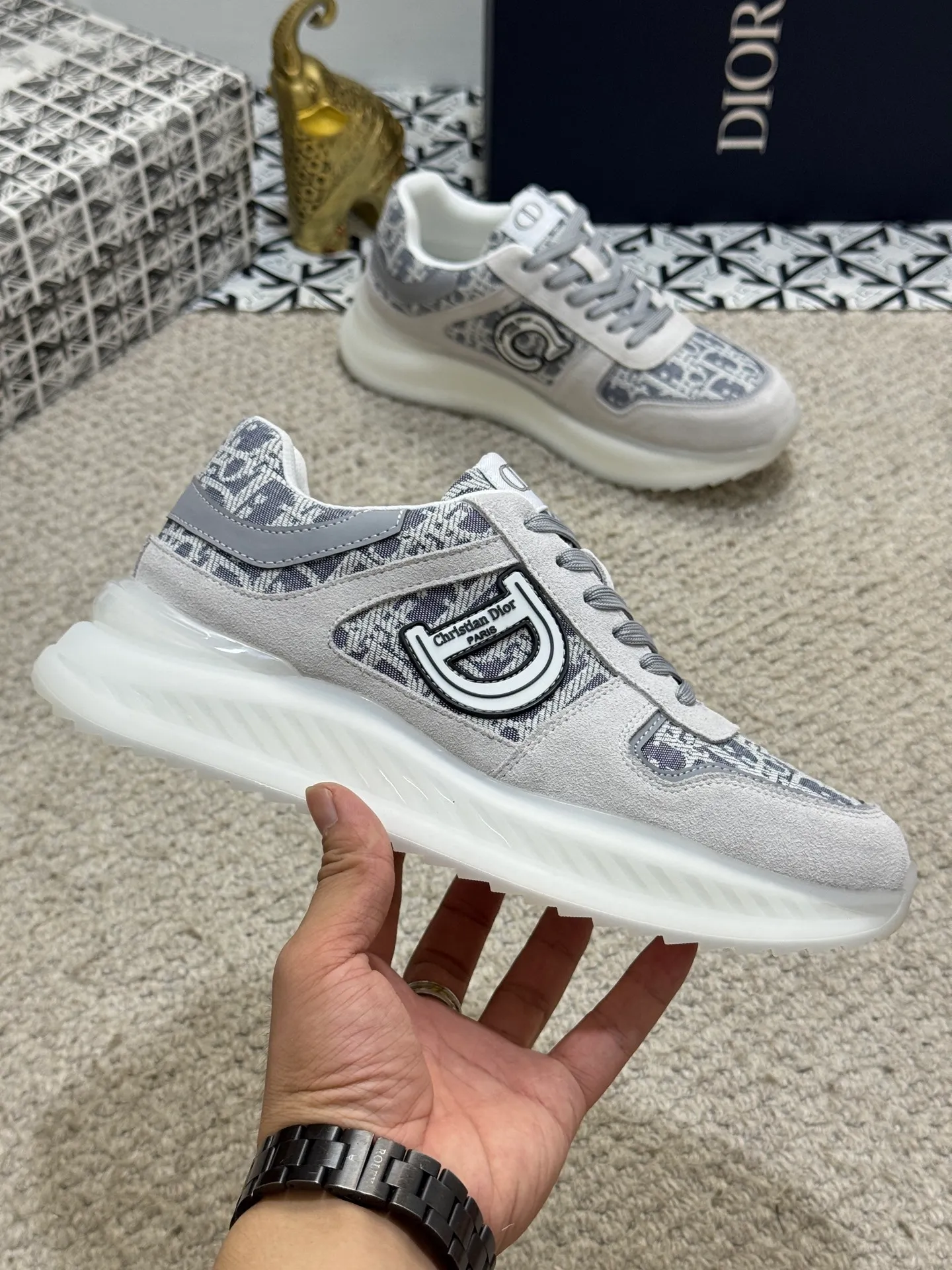 Men's men's shoes 💰440 [New model] 🐞🐞Top original - Dior 🆕 Low-top B02 casual sports shoes, carefully made of first-layer cowhide with canvas, comfortable and breathable ~ rubber soles, enhance style. Fashionable and versatile, it can complement any look. Featuring an exquisite design that is uniquely dynamic and modern, this shoe is part of Dior's legacy and embodies modern elegance. Size: 38-44 (45 customized
